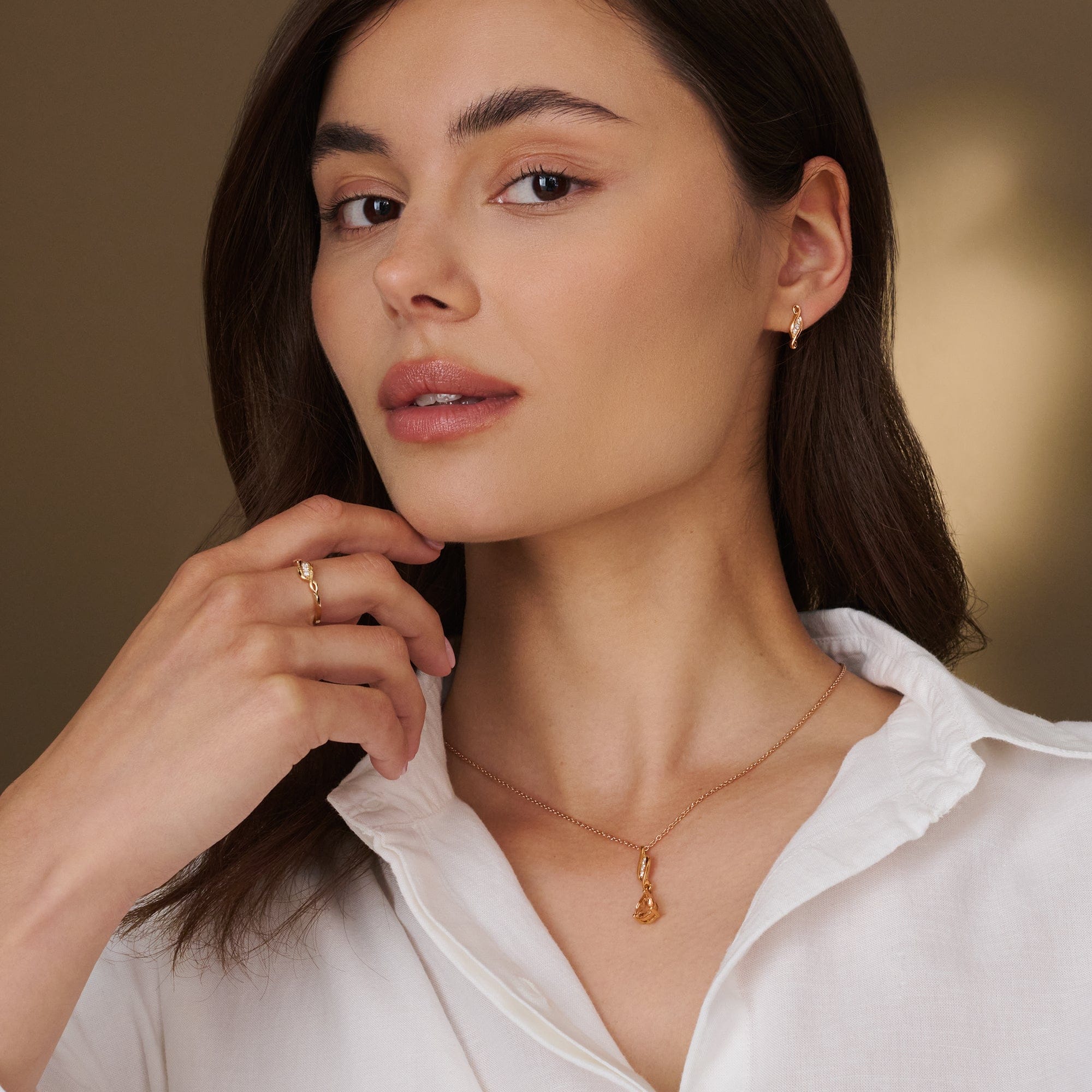 Past Present Future® 18ct Solid Gold 1854 Blend Pendant with Diamonds and Morganite - Image 2